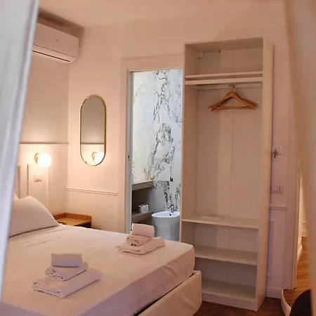 Mama House 2 - Trastevere 4* Rzym