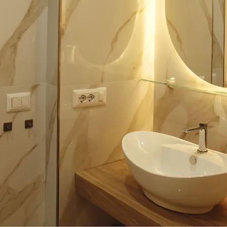 Pensjonat Mama House 2 - Trastevere 4*