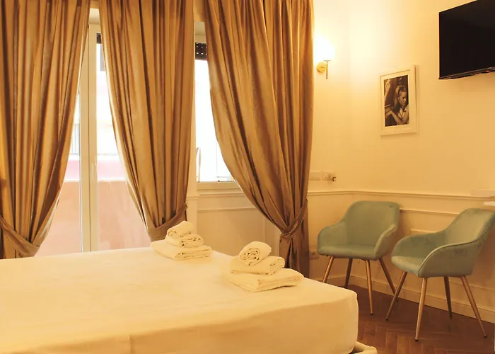 Affittacamere Mama House 2 - Trastevere 4*